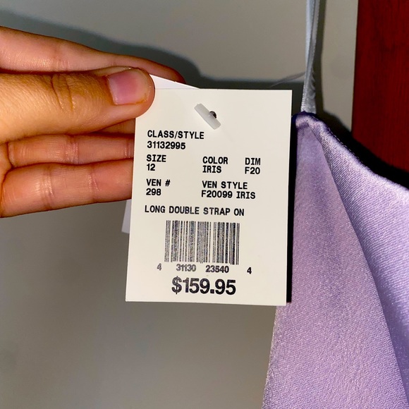 DAVIDS BRIDAL BRIDESMAID GOWN - Picture 4 of 4